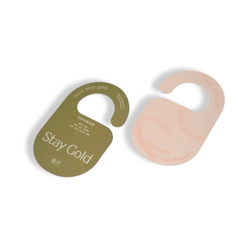 Minimal Stay Gold air freshener hanging card in white tea and sage scent